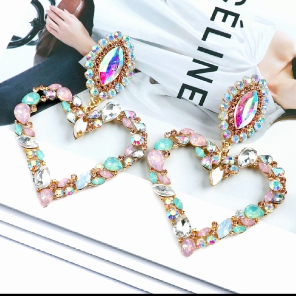 Rhinestone Heart Earrings - Pastel - Picture 12 of 15